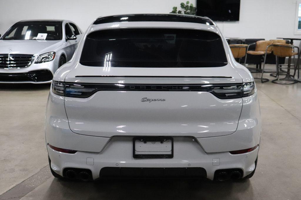 Porsche Cayenne 2023