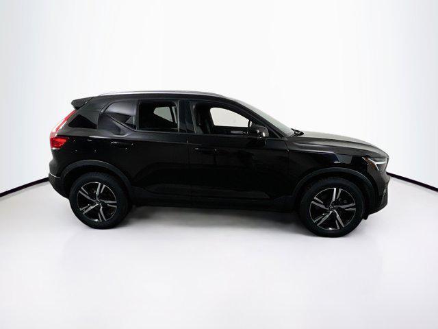 Volvo XC40 2023