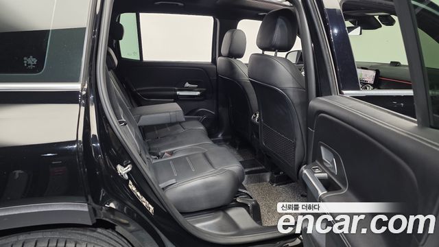 Mercedes-Benz GLB 2021
