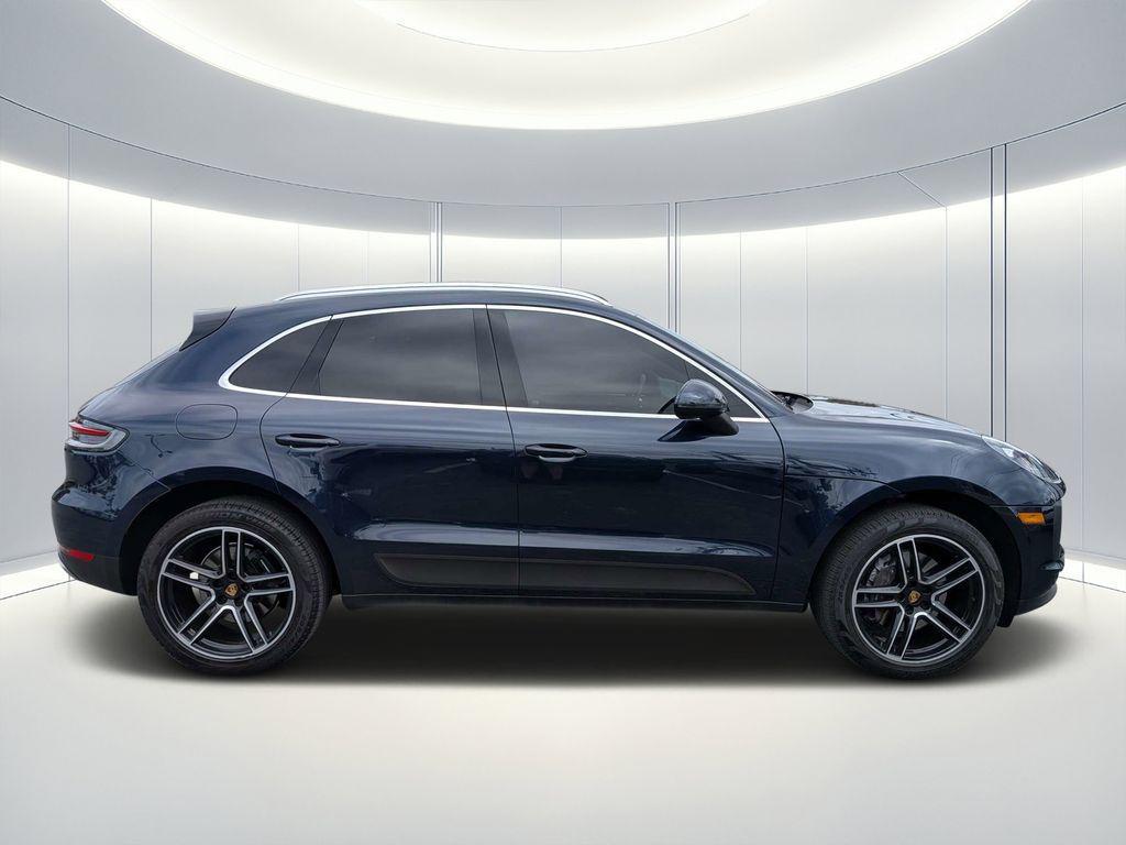 Porsche Macan 2021