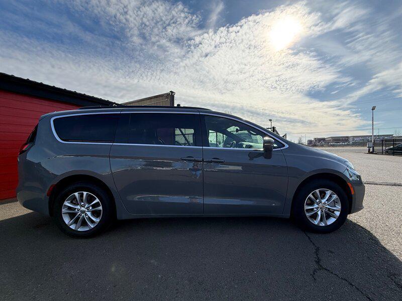 Chrysler Pacifica 2022