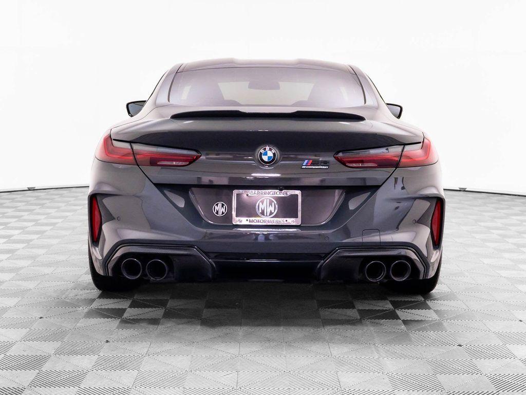 BMW M8 2024