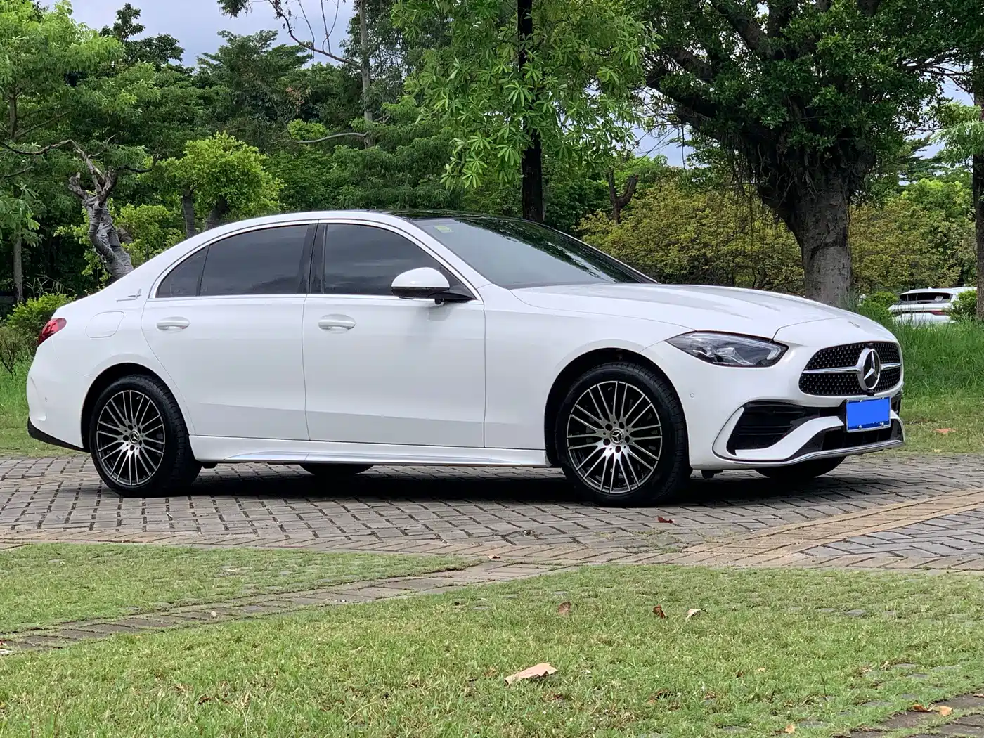 Mercedes-Benz C-Класс 2024