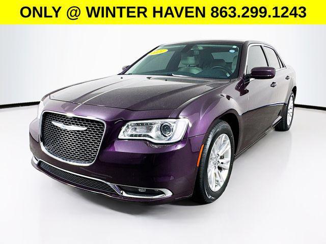 Chrysler 300 2021