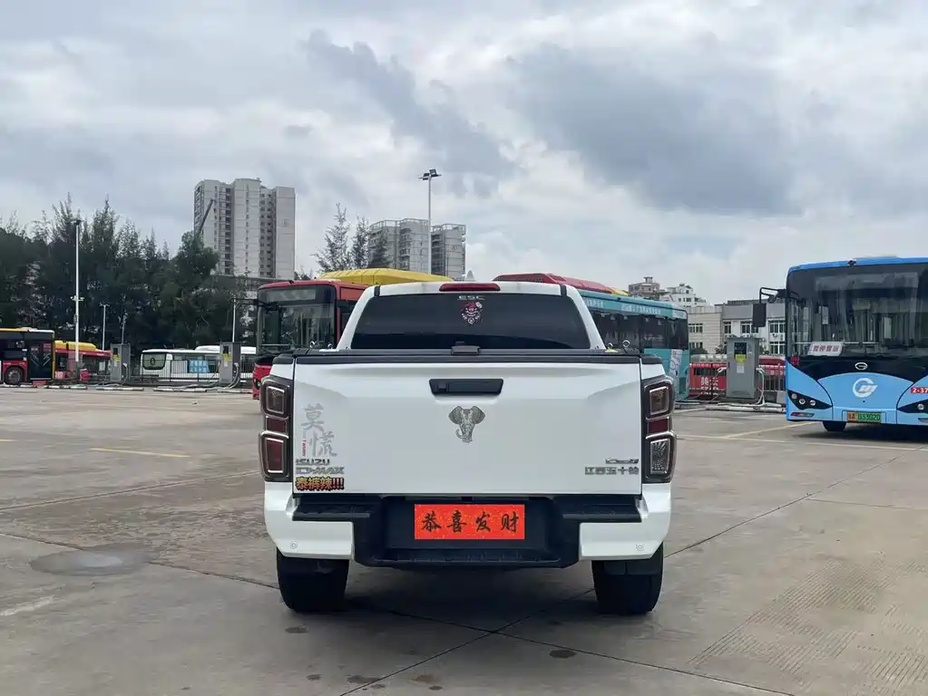 Isuzu D-Max 2023