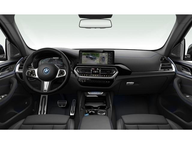 BMW iX3 2023