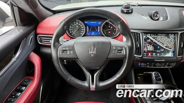 Maserati Levante 2020