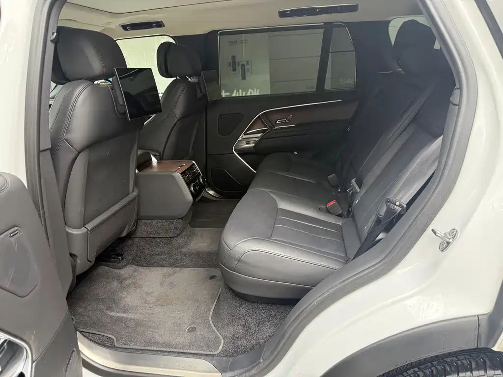 Land Rover Range Rover 2024