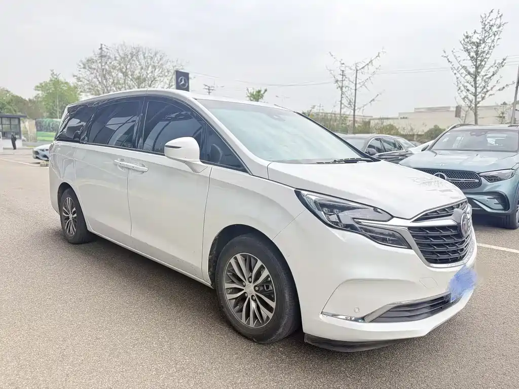 Buick GL8 2022