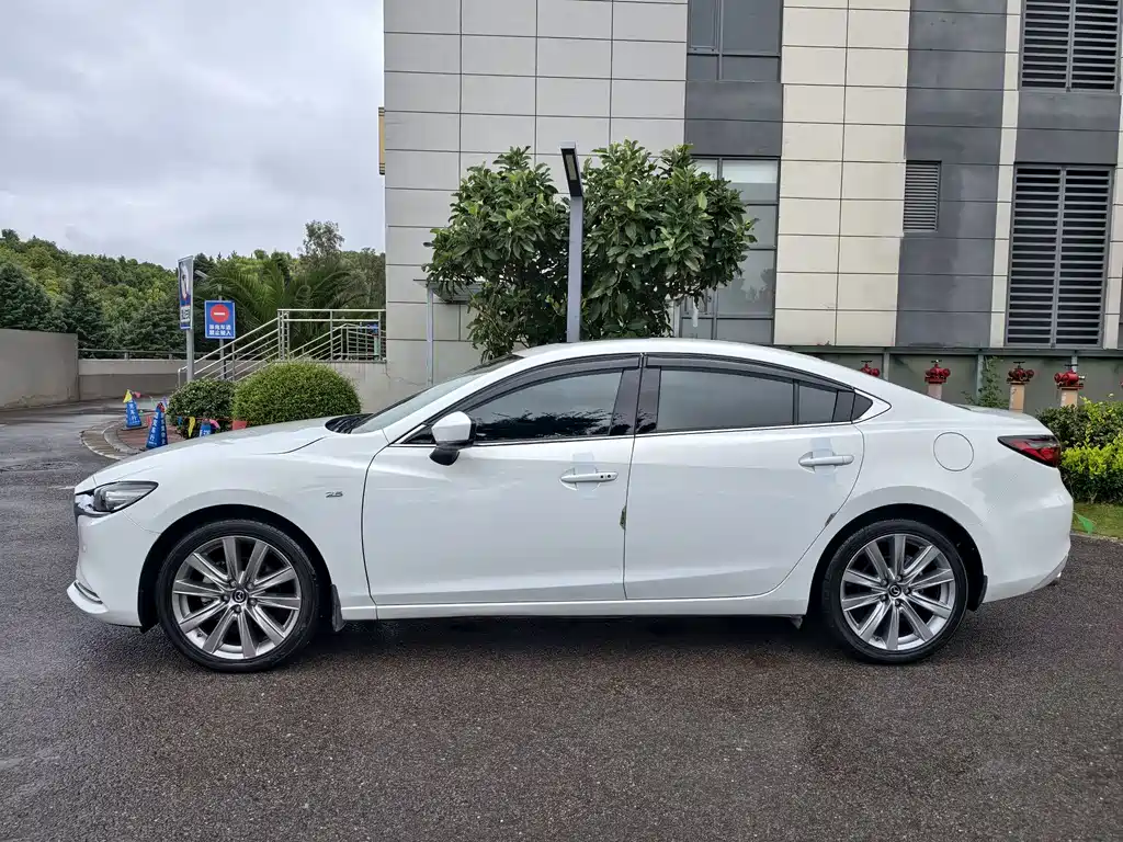 Mazda Atenza 2021