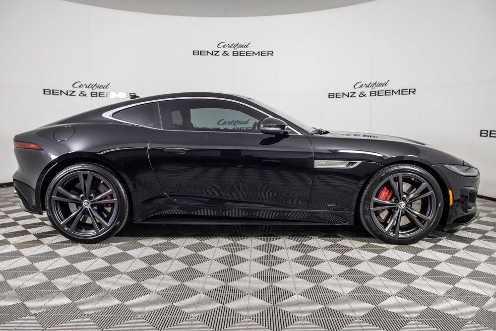 Jaguar F-Type 2024