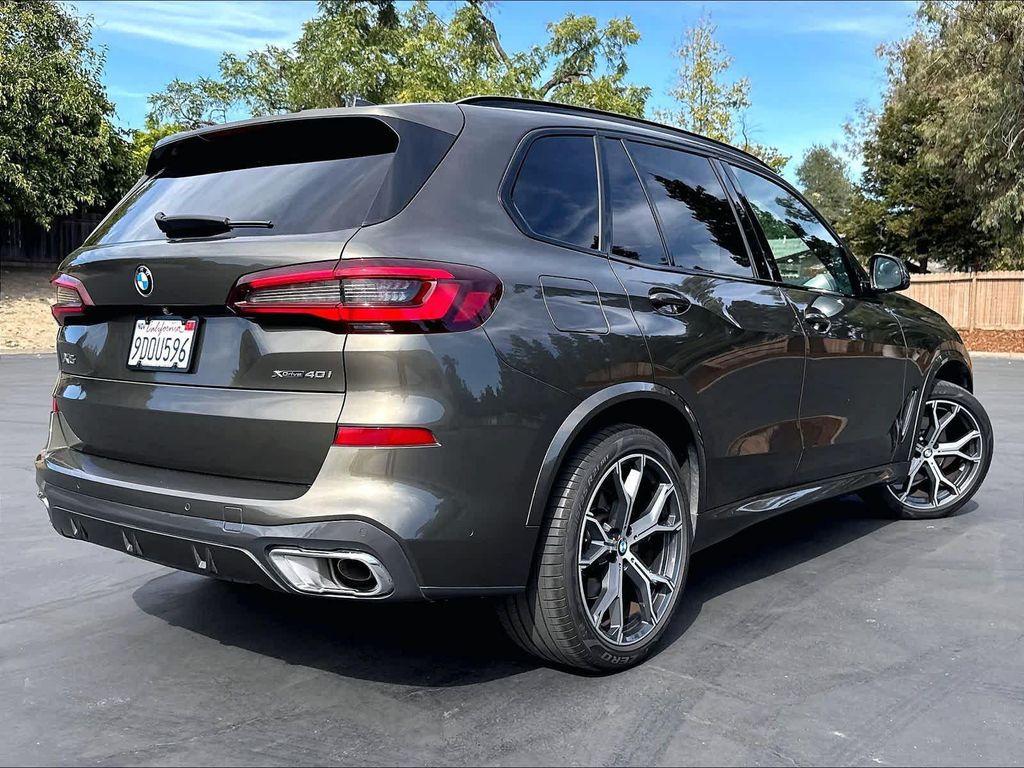 BMW X5 2023