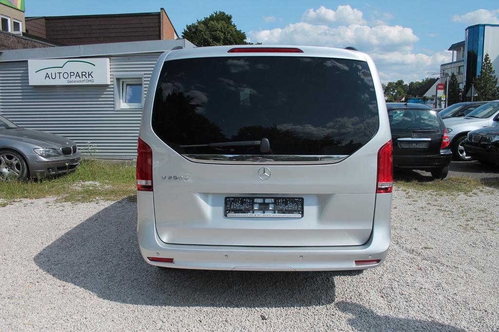 Mercedes-Benz V 250 2022