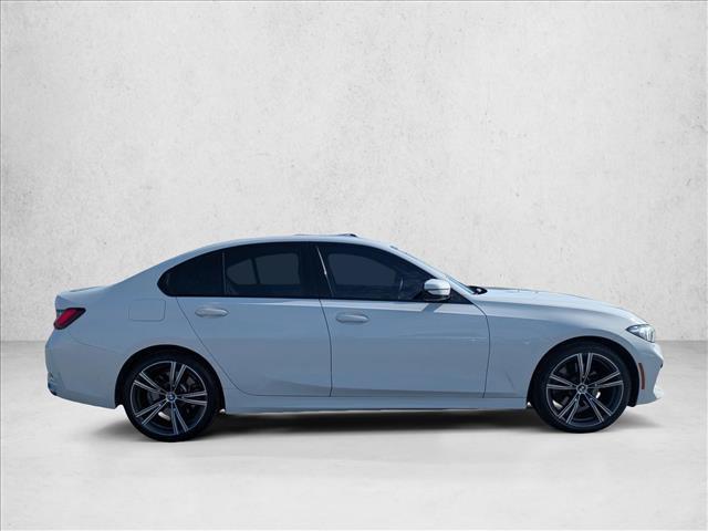 BMW 330 2023