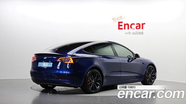 Tesla Model 3 2020