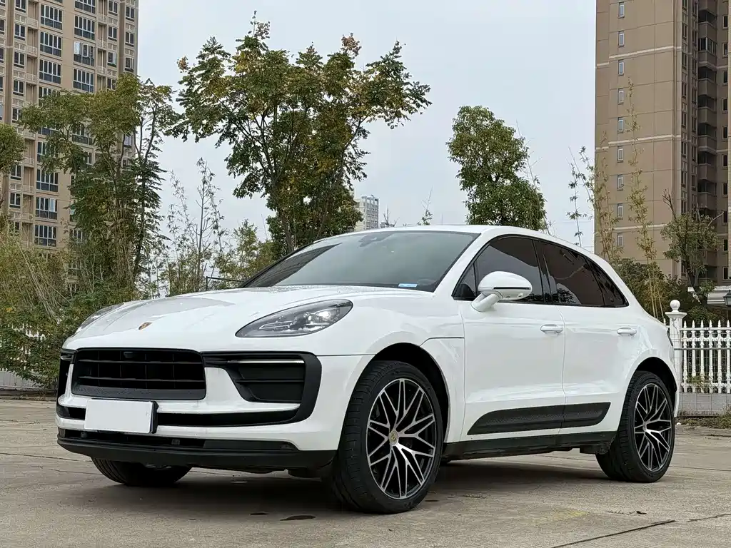 Porsche Macan 2023