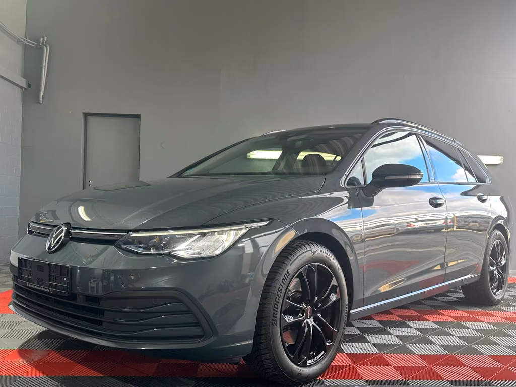 Volkswagen Golf 2021