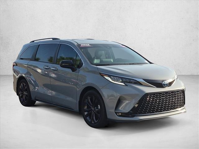 Toyota Sienna 2024