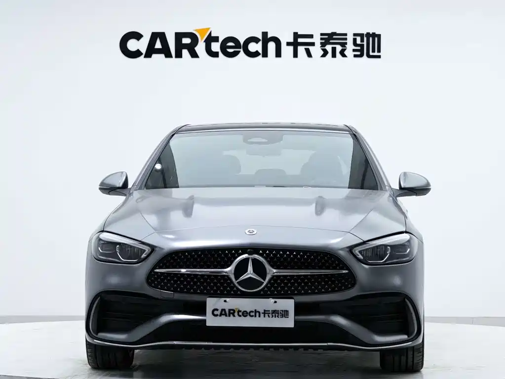 Mercedes-Benz C-Класс 2024