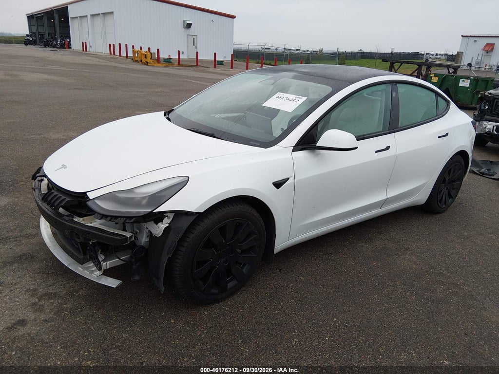 Tesla Model 3 2022