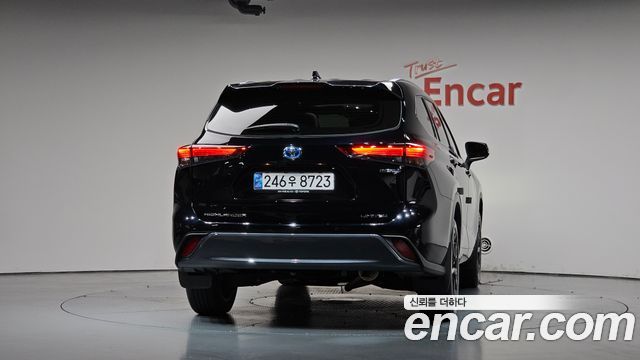 Toyota Highlander 2023