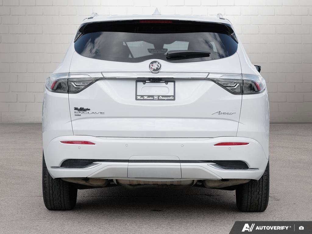 Buick Enclave 2022