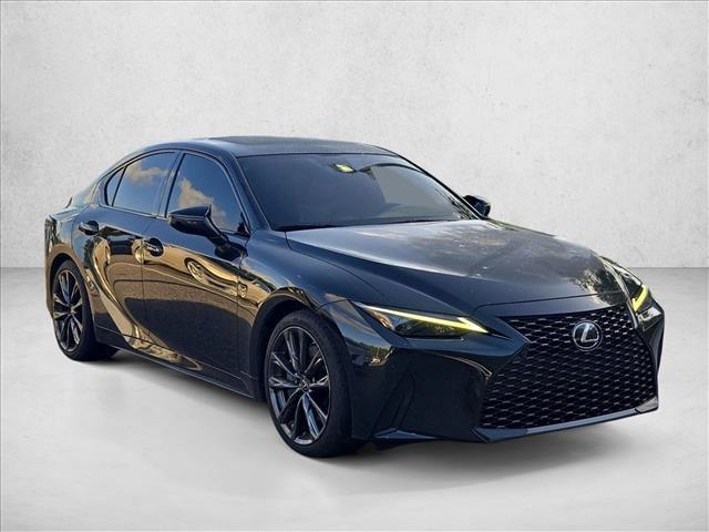 Lexus IS 300 2024
