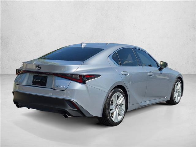 Lexus IS 300 2025