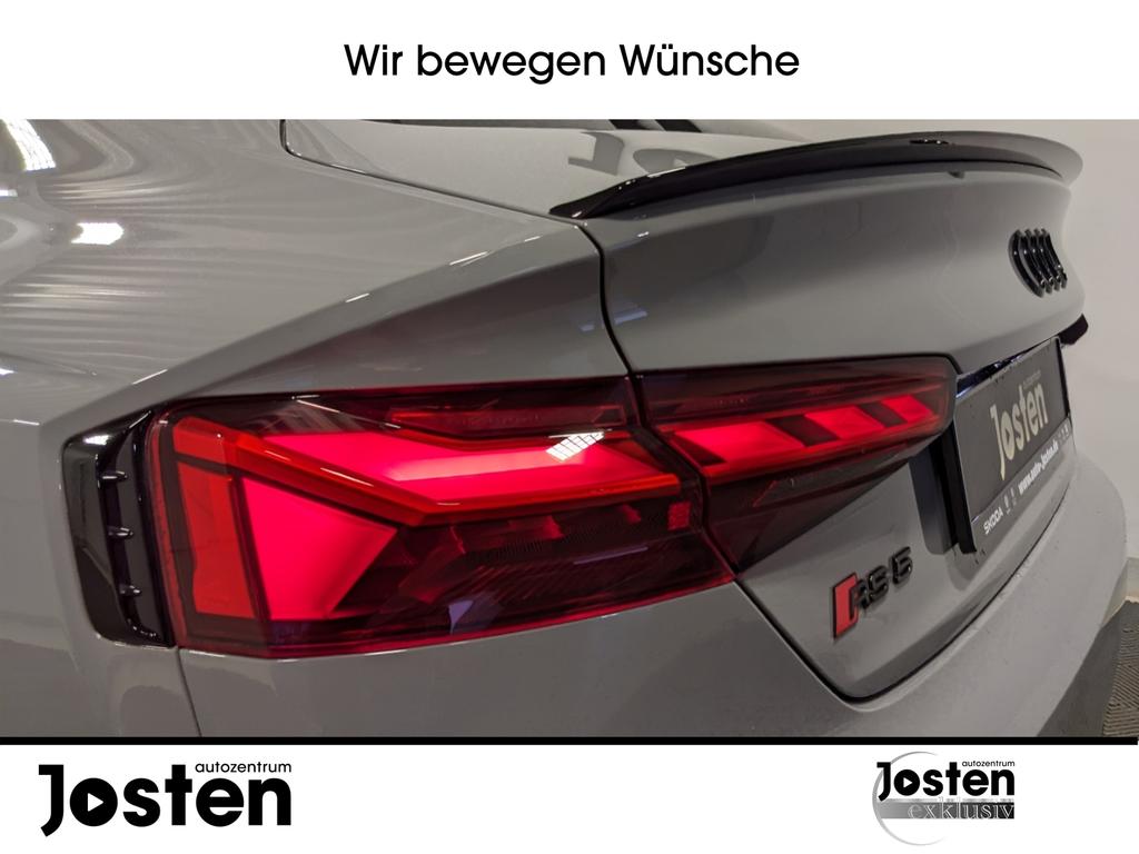 Audi RS5 2023