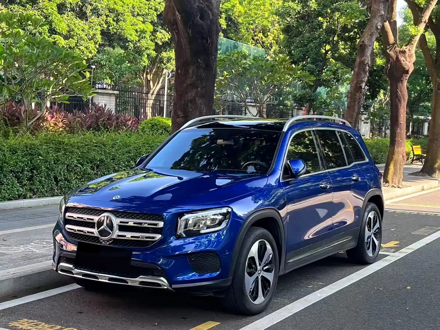 Mercedes-Benz GLB 2021