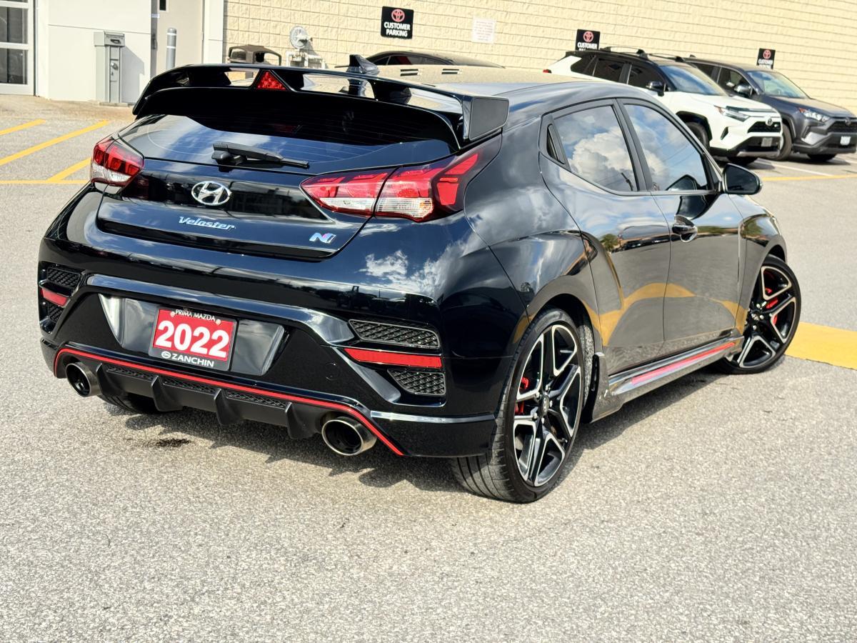 Hyundai Veloster 2022