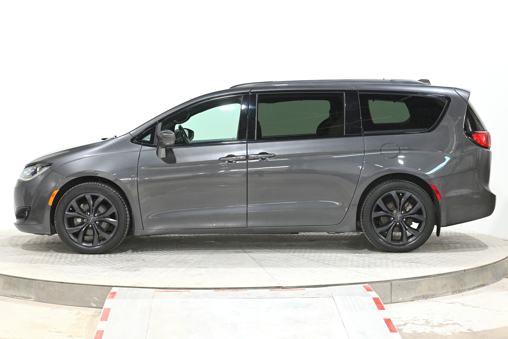 Chrysler Pacifica 2020