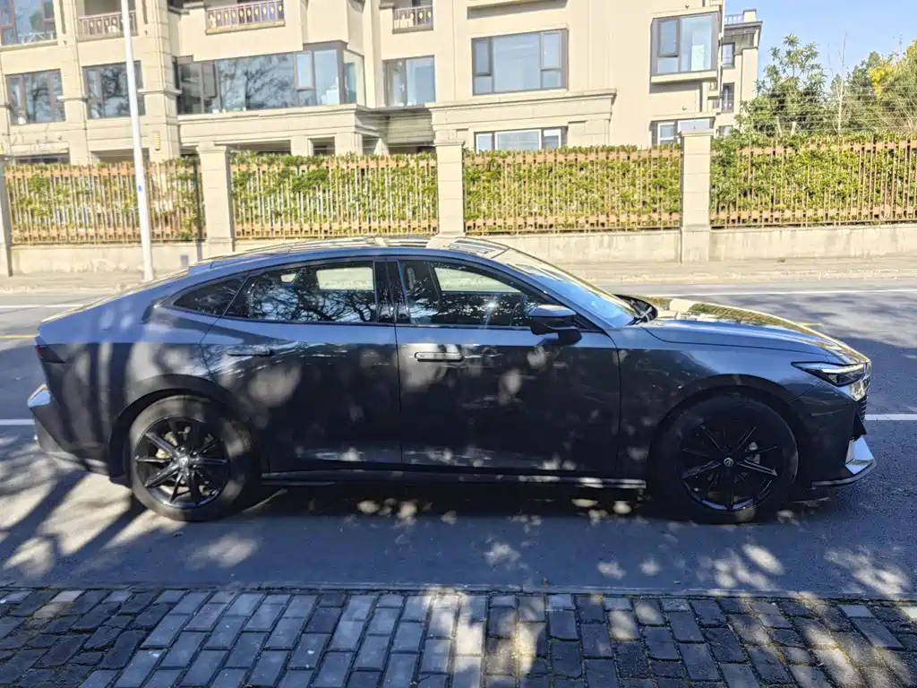 Changan UNI-V 2021