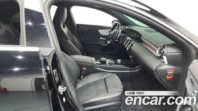 Mercedes-Benz CLA 2021