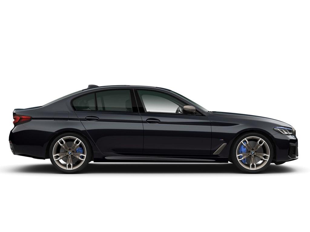 BMW M550 2023