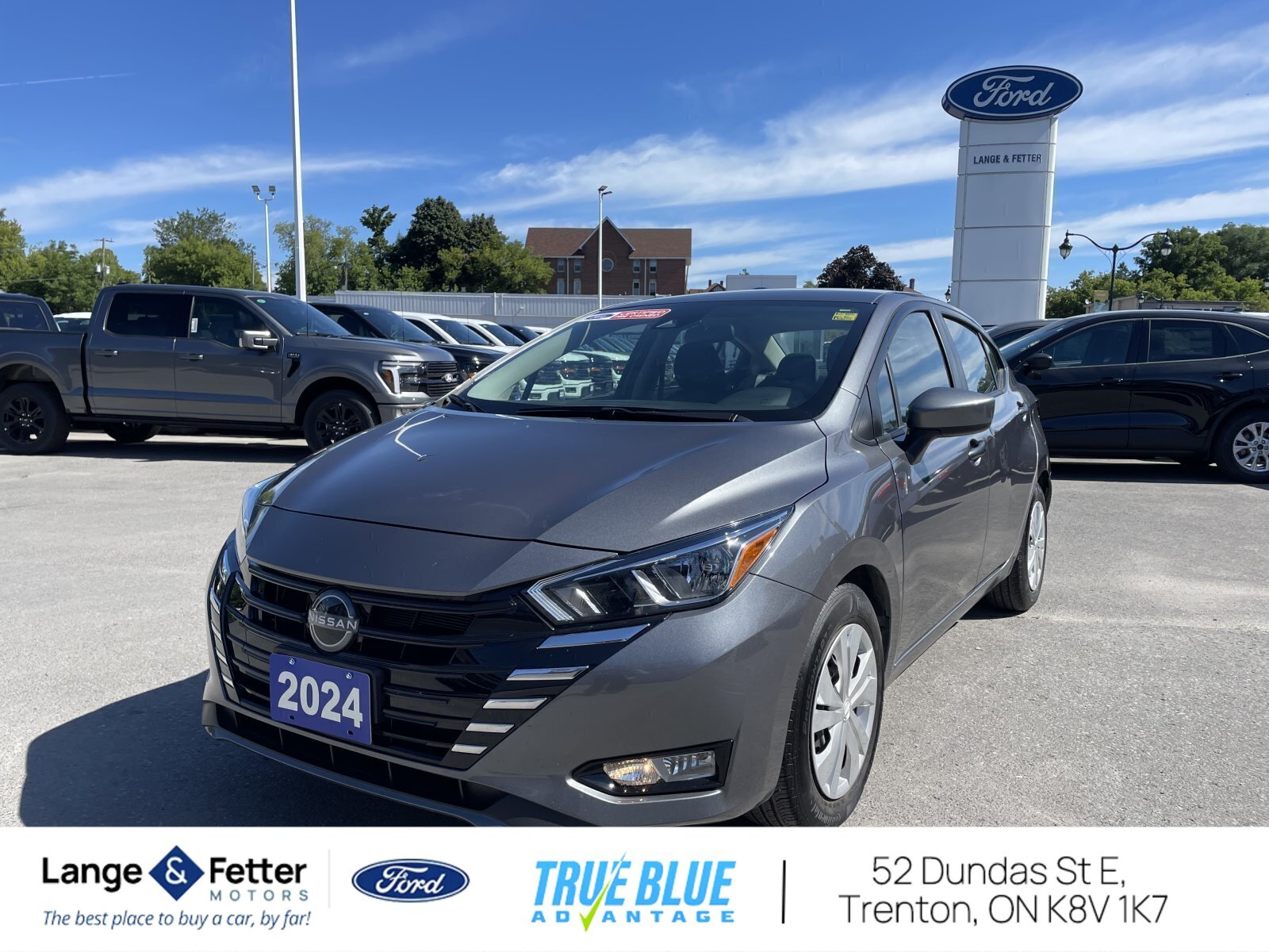Nissan Versa 2024