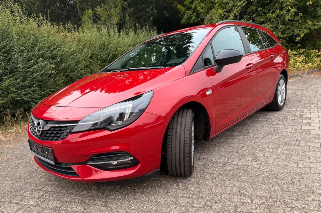 Opel Astra 2021