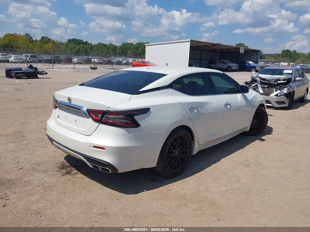 Nissan Maxima 2022
