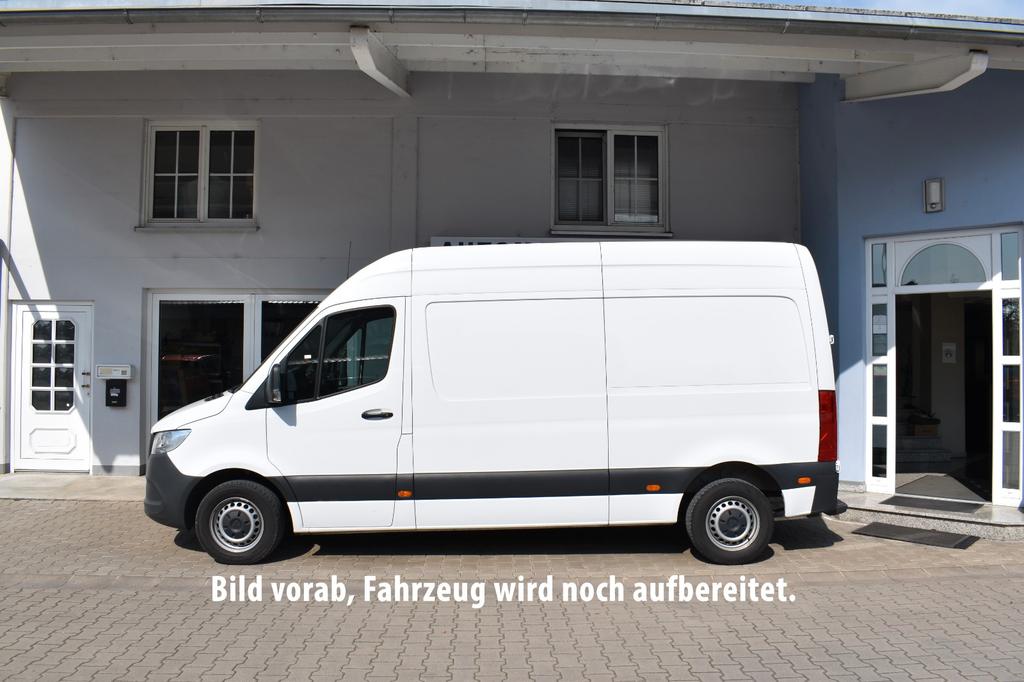 Mercedes-Benz SPRINTER 2023