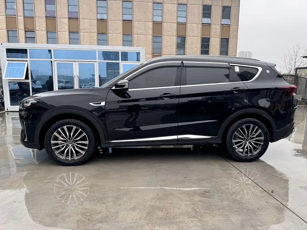 Jetour X70 PLUS 2023