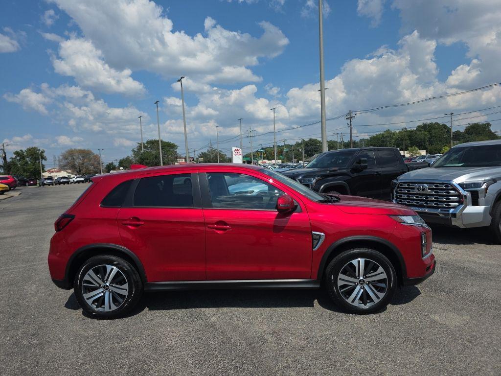 Mitsubishi Outlander Sport 2025