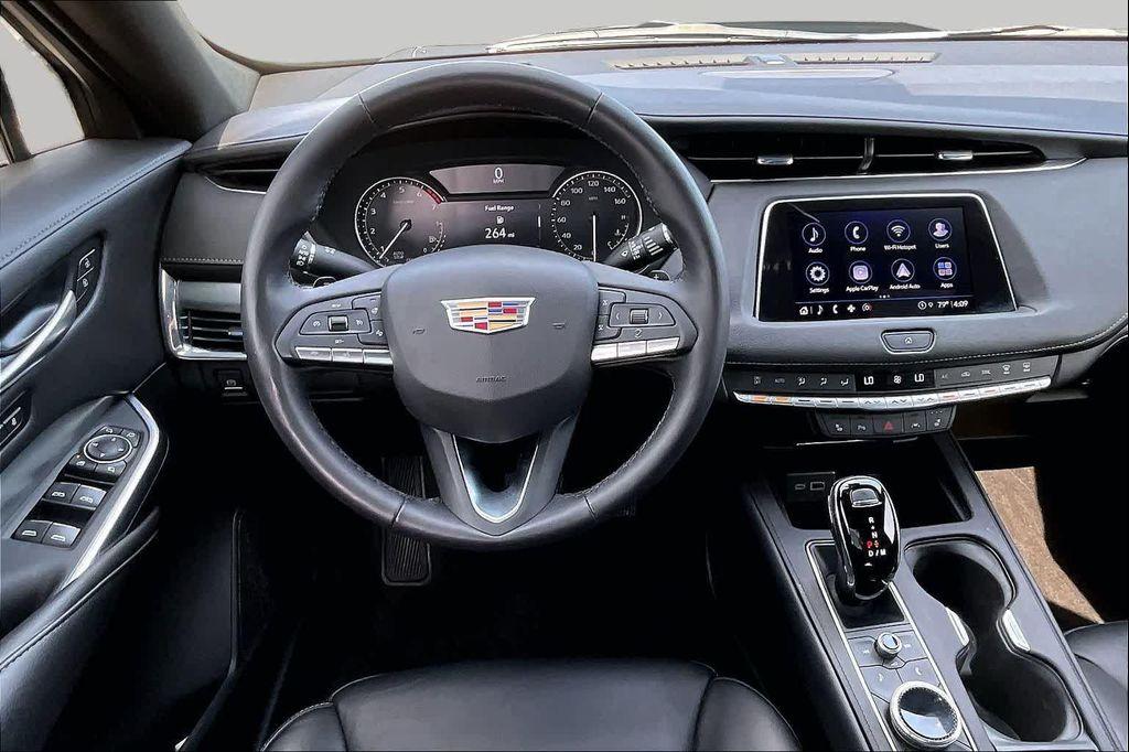 Cadillac XT4 2023