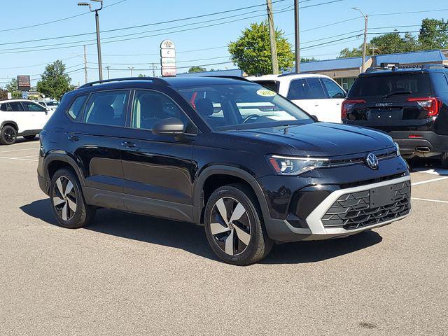 Volkswagen Taos 2025