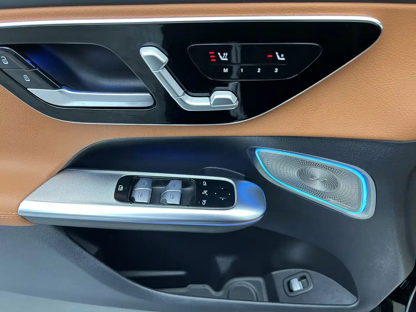 Mercedes-Benz GLC 2023