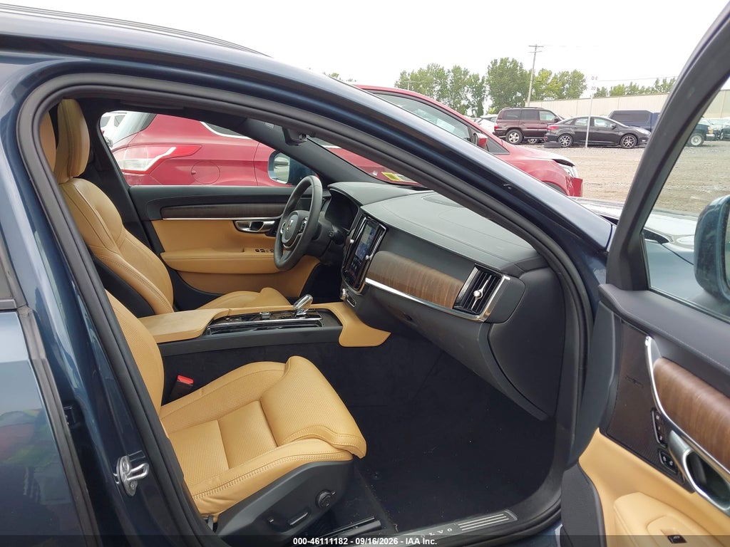 Volvo V90 Cross Country 2023