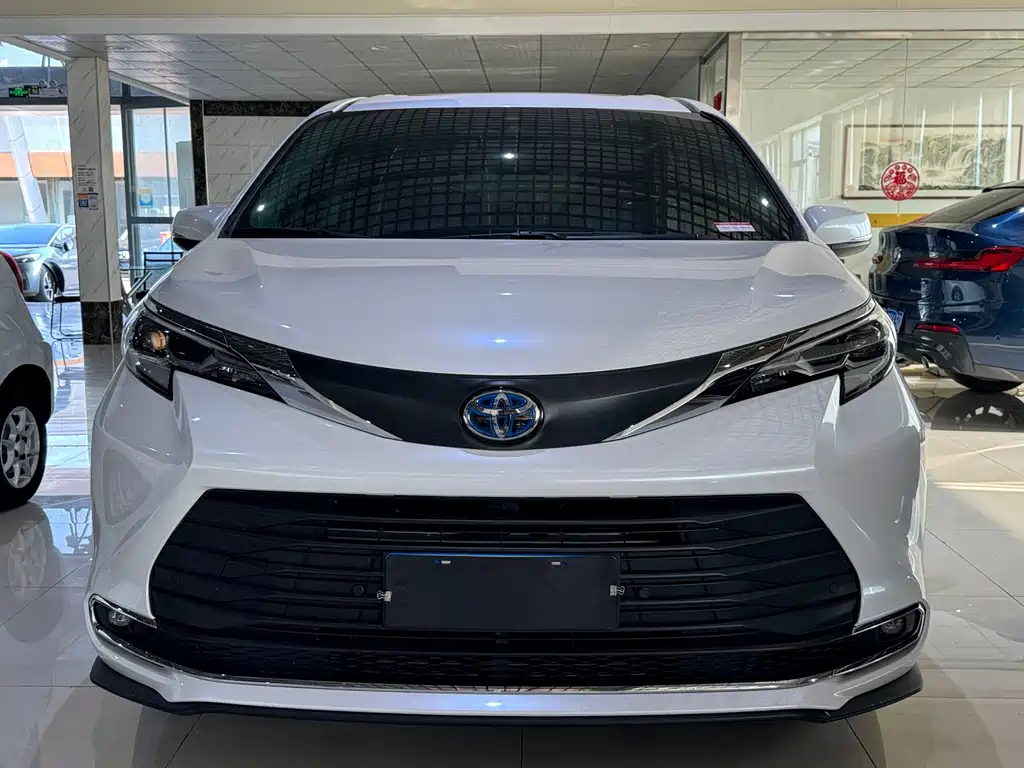 Toyota Sienna 2022