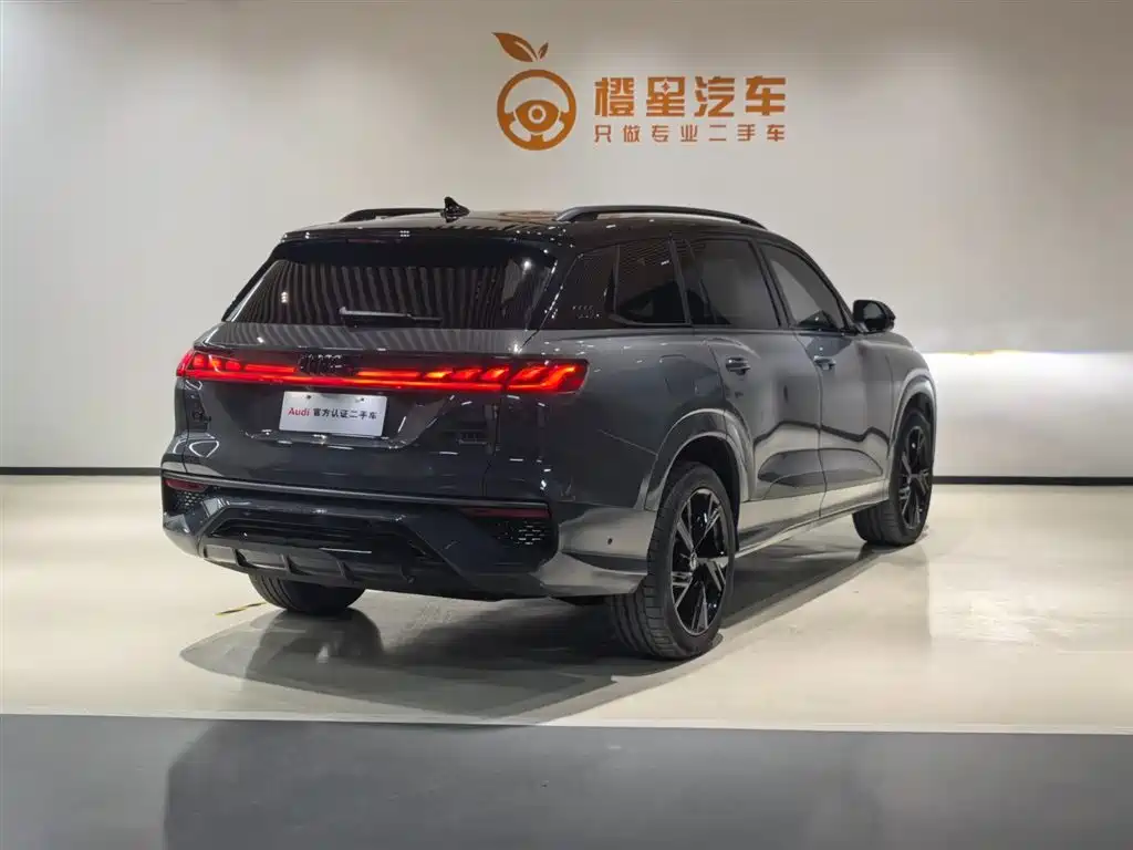 Audi Q6 2024