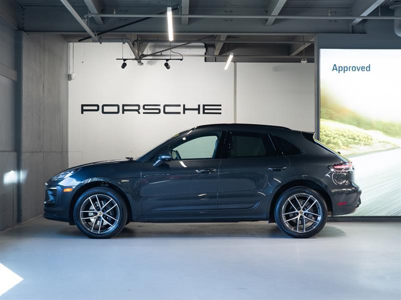 Porsche Macan 2025