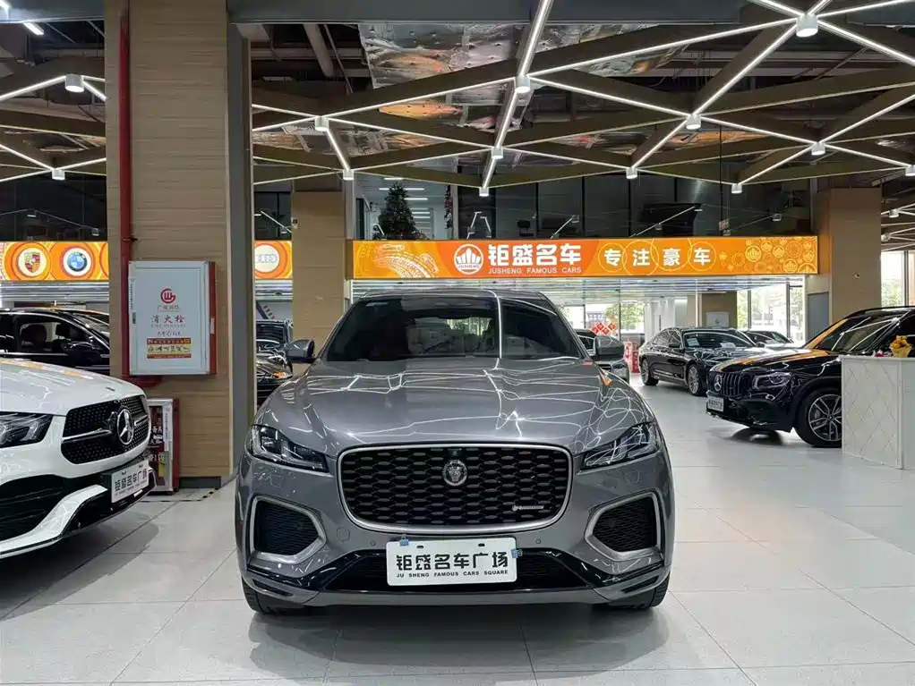 Jaguar F-Pace 2021