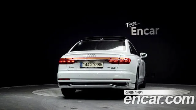 Audi A8 2023